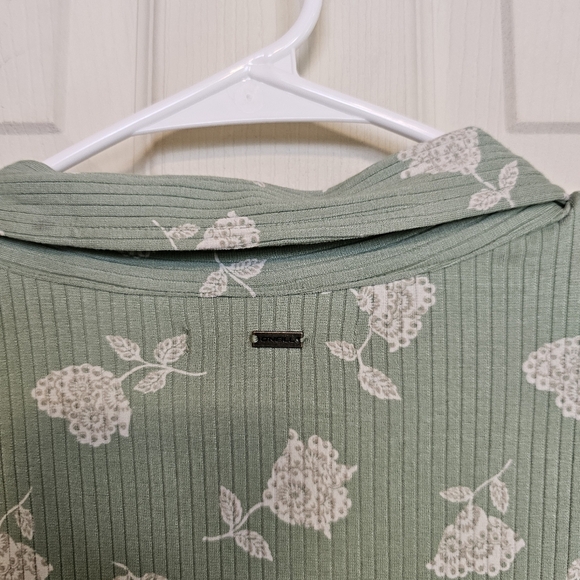 O'Neill Juliette Floral Button Down Knit Ribbed Long Sleeve Mini Sage Dress - Picture 4 of 9